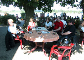 Pause bei den Elbterassen